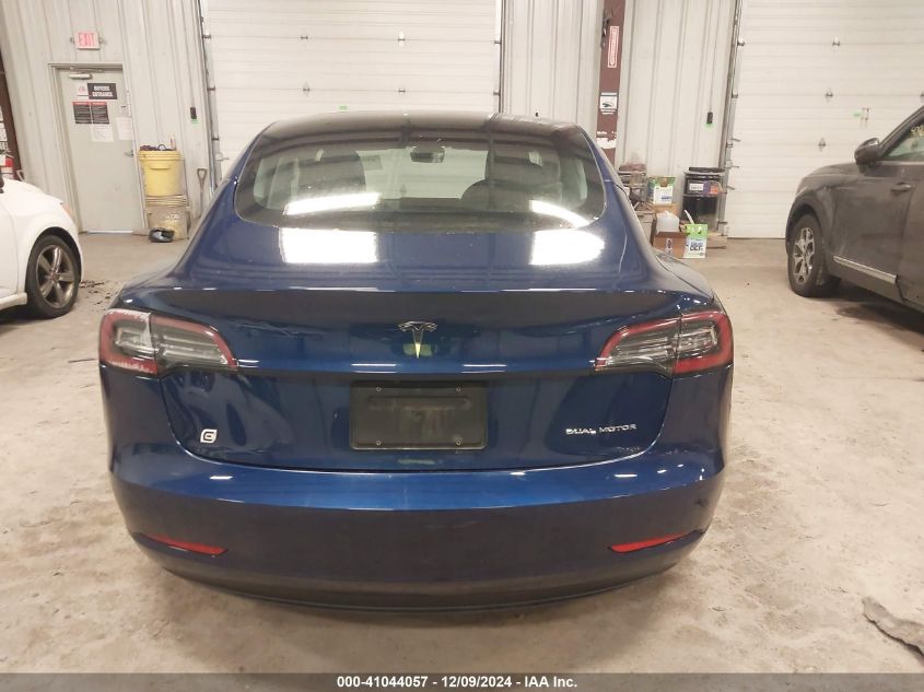 2022 Tesla Model 3 Long Range Dual Motor All-Wheel Drive VIN: 5YJ3E1EB9NF186113 Lot: 41044057