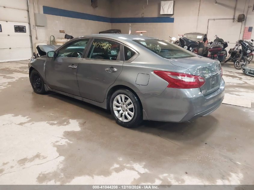 VIN 1N4AL3AP4JC128028 2018 NISSAN ALTIMA no.3