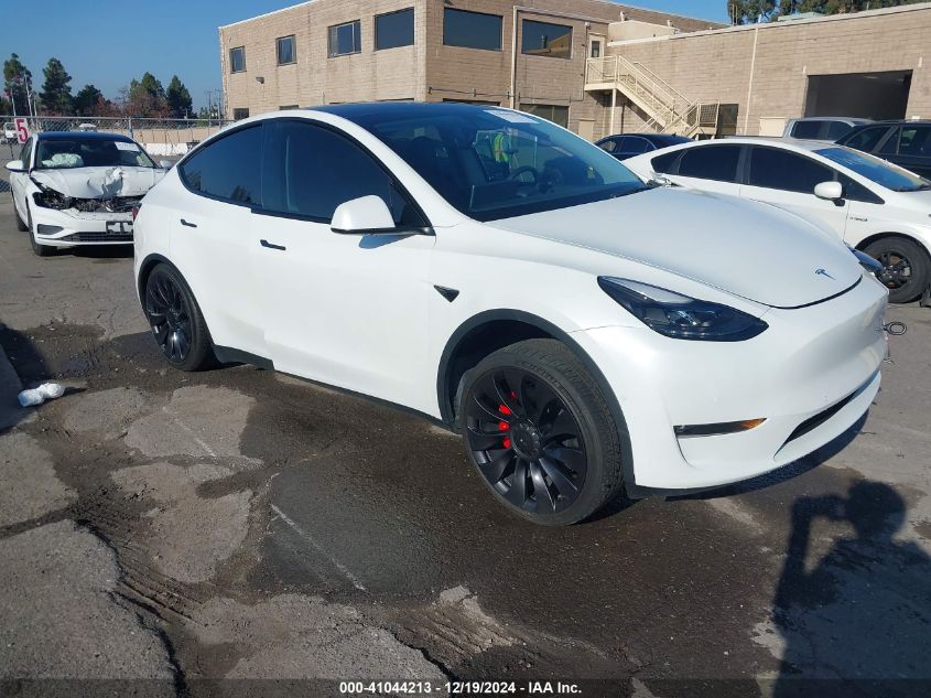 2022 TESLA MODEL Y PERFORMANCE DUAL MOTOR ALL-WHEEL DRIVE - 7SAYGDEF8NF358011