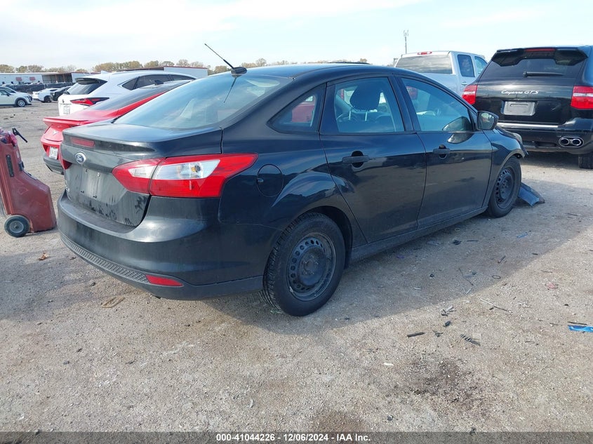 2012 FORD FOCUS VIN: 1FAHP3E27CL153865