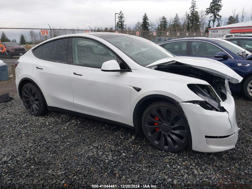 2024 Tesla Model Y Performance Dual Motor All-Wheel Drive VIN: 7SAYGDEF3RF195077 Lot: 41044461