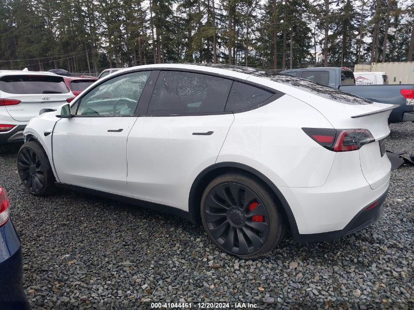 2024 Tesla Model Y Performance Dual Motor All-Wheel Drive VIN: 7SAYGDEF3RF195077 Lot: 41044461