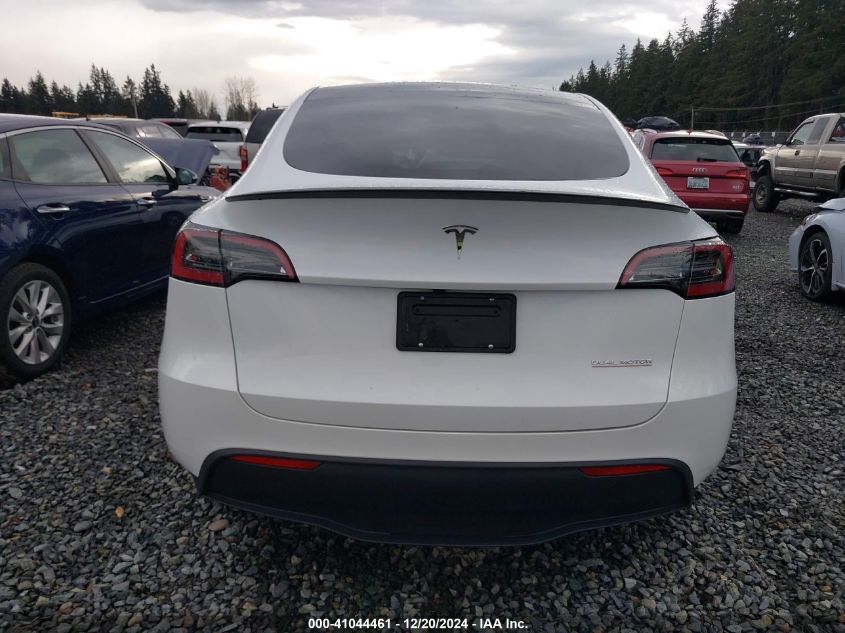 2024 Tesla Model Y Performance Dual Motor All-Wheel Drive VIN: 7SAYGDEF3RF195077 Lot: 41044461