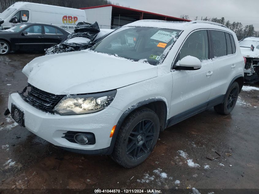 VIN WVGWV7AX2HW503422 2017 VOLKSWAGEN TIGUAN no.2