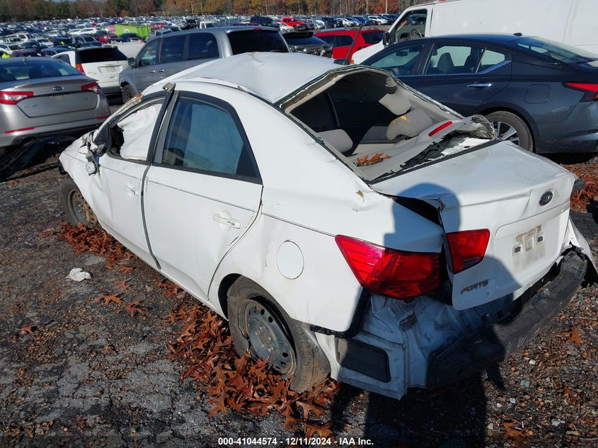 2013 KIA FORTE LX - KNAFT4A2XD5708996