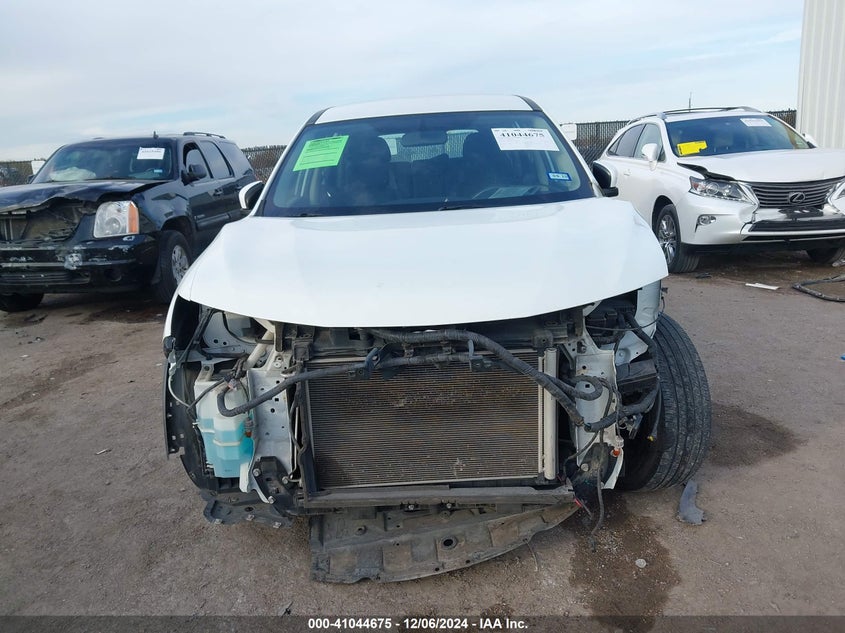 2018 NISSAN ROGUE S - KNMAT2MT6JP521275