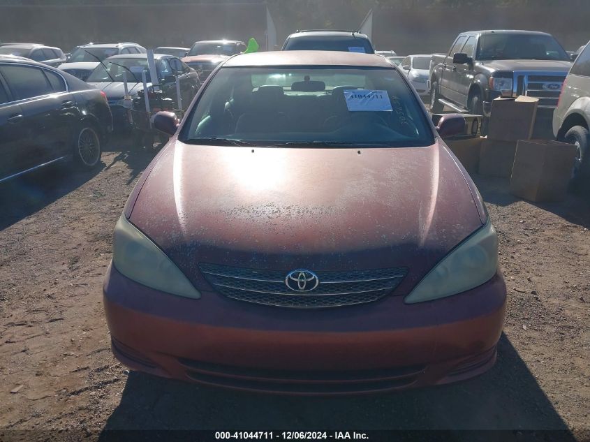 2004 Toyota Camry Le VIN: 4T1BE32K84U305654 Lot: 41044711