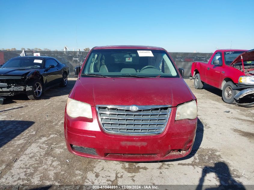 2010 Chrysler Town & Country Lx VIN: 2A4RR4DE5AR103149 Lot: 41044891