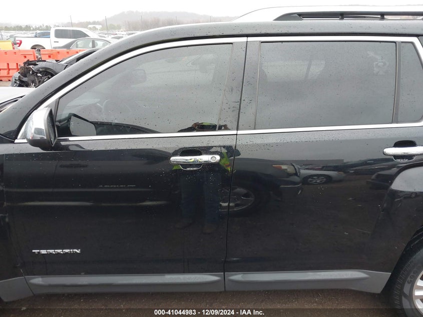 2017 GMC TERRAIN SLT - 2GKFLUEK7H6300631