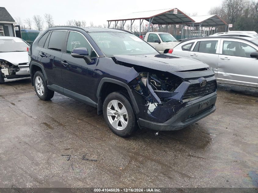 2021 Toyota RAV4, Xle