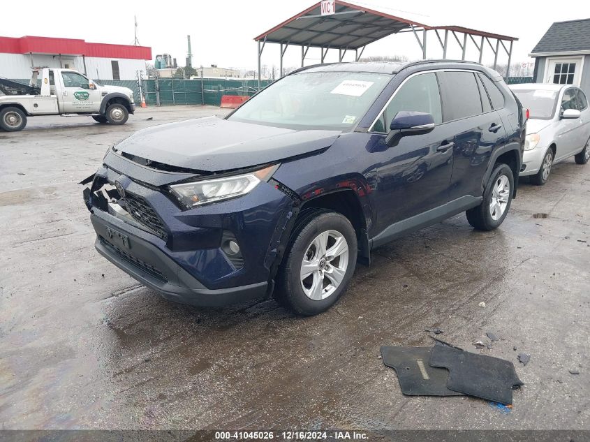 VIN 2T3P1RFV6MW170075 2021 Toyota RAV4, Xle no.2