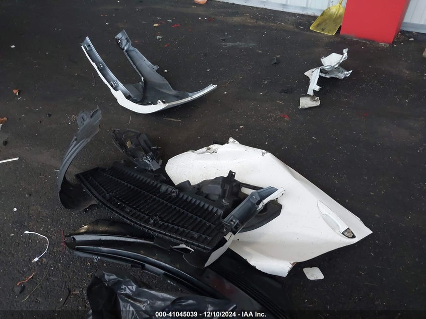 2017 TOYOTA COROLLA L/LE/XLE/SE/XSE - 2T1BURHE1HC759646