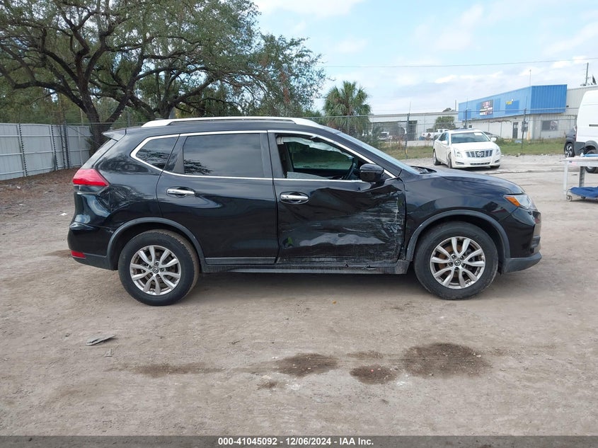 2017 NISSAN ROGUE SV - KNMAT2MT4HP585955