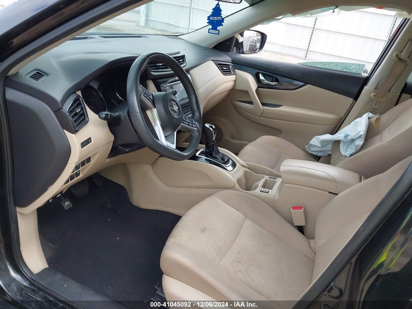 2017 NISSAN ROGUE SV - KNMAT2MT4HP585955