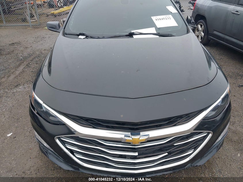 2019 CHEVROLET MALIBU LT - 1G1ZD5ST2KF138194