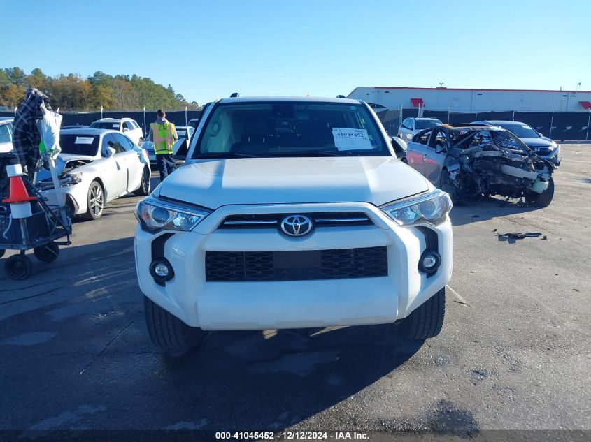 2021 Toyota 4Runner Sr5 Premium VIN: JTEFU5JR4M5233117 Lot: 41045452