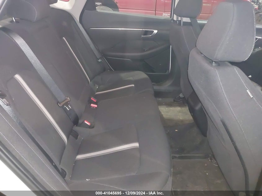 2023 HYUNDAI SONATA VIN: KMHL64JA3PA332654