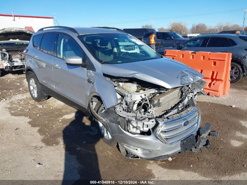 VIN 1FMCU0GD6JUC06715 2018 FORD ESCAPE no.1