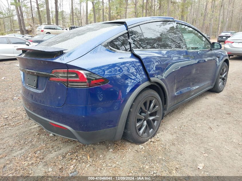 VIN 7SAXCDE56PF425772 2023 TESLA MODEL X no.4