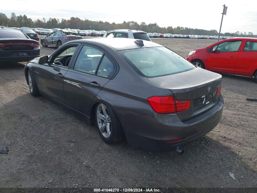 VIN WBA3B1C55DF462171 2013 BMW 3 Series, 320I no.3