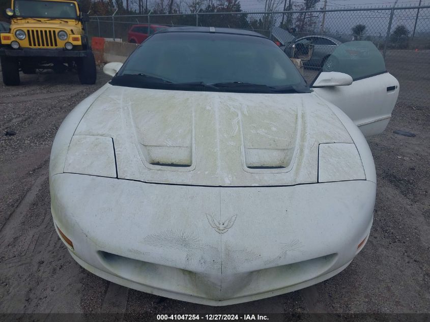 1994 Pontiac Firebird VIN: 2G2FS22S8R2217830 Lot: 41047254