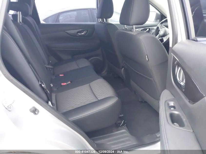 2018 NISSAN ROGUE S - KNMAT2MT1JP617797