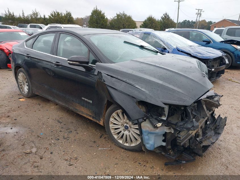 VIN 3FA6P0LUXGR398757 2016 Ford Fusion, Hybrid SE no.1