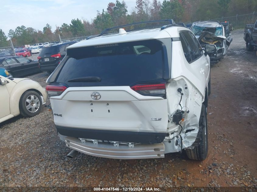 VIN 2T3W1RFV7MC161608 2021 Toyota RAV4, Xle no.17