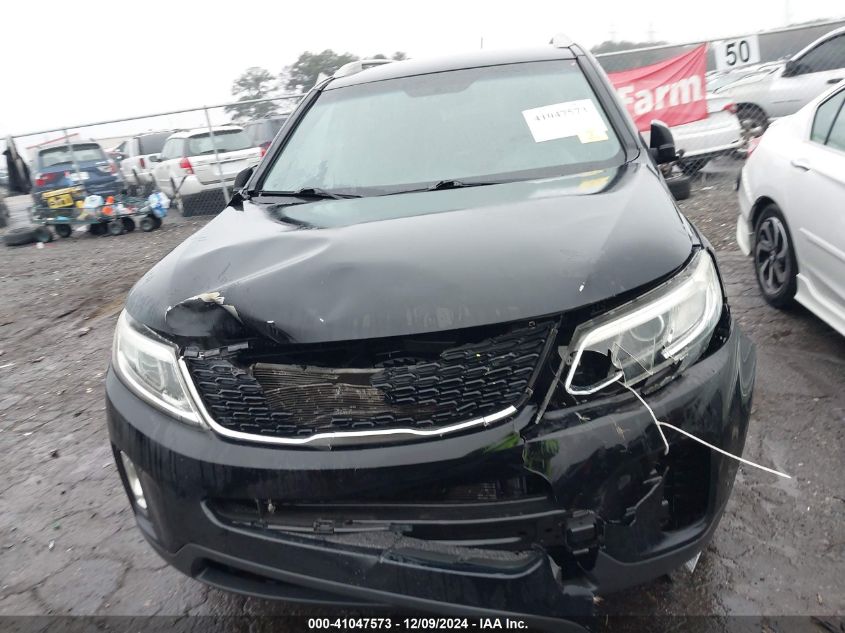 VIN 5XYKT3A63FG634894 2015 KIA Sorento, LX no.12