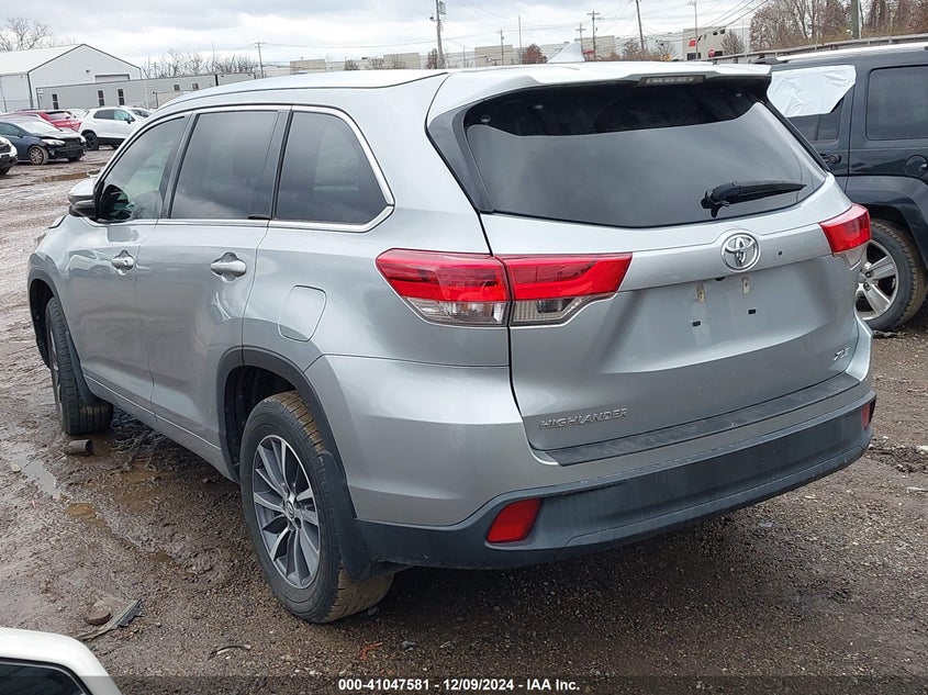 Vin: 5tdkzrfh6js550480, lot: 41537532, toyota highlander xle 20183