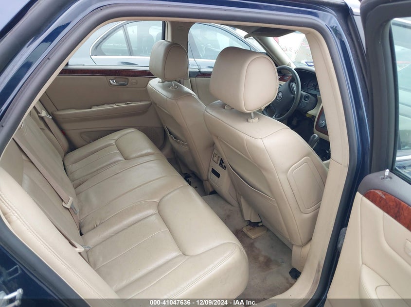 2007 CADILLAC DTS VIN: 1G6KD57Y77U112404
