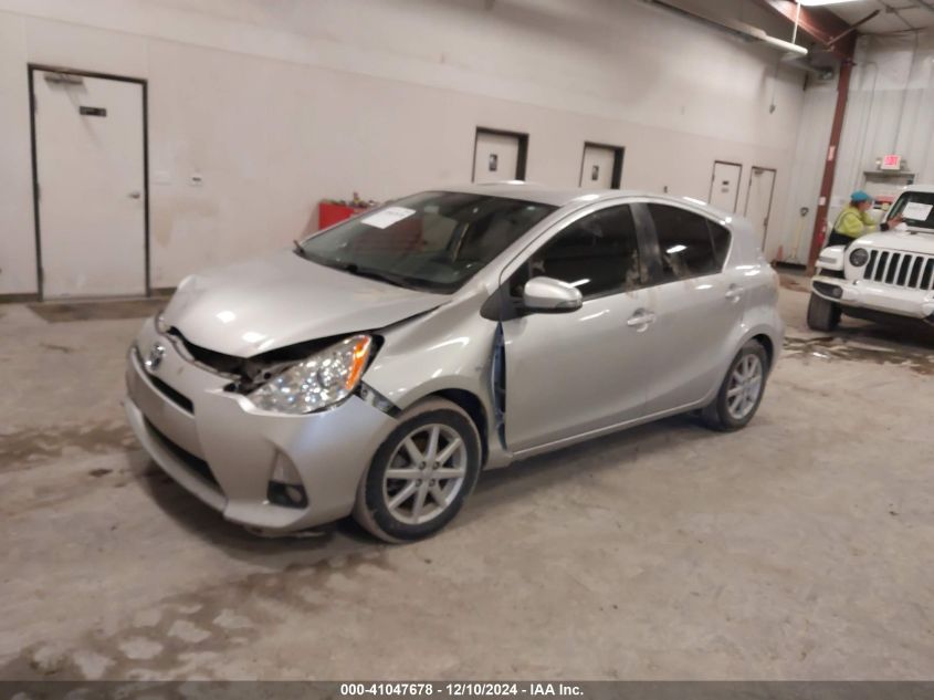 VIN JTDKDTB37E1568267 2014 TOYOTA PRIUS C no.2