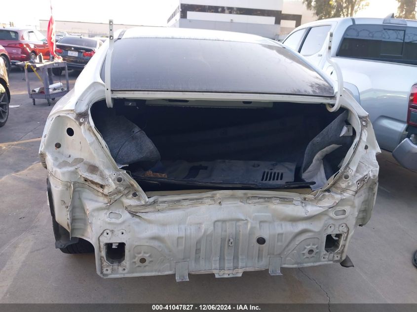 VIN 2HGFC2F68KH568103 2019 Honda Civic, LX no.16