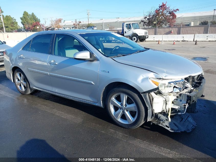 2013 TOYOTA CAMRY HYBRID