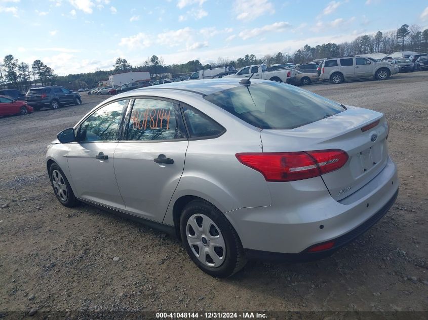 VIN 1FADP3E24HL279235 2017 Ford Focus, S no.3