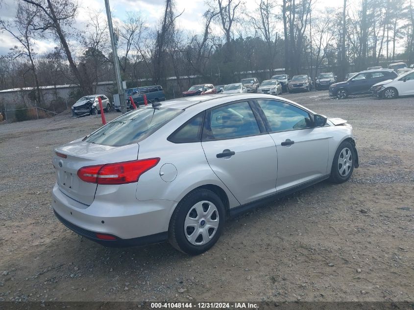 VIN 1FADP3E24HL279235 2017 Ford Focus, S no.4