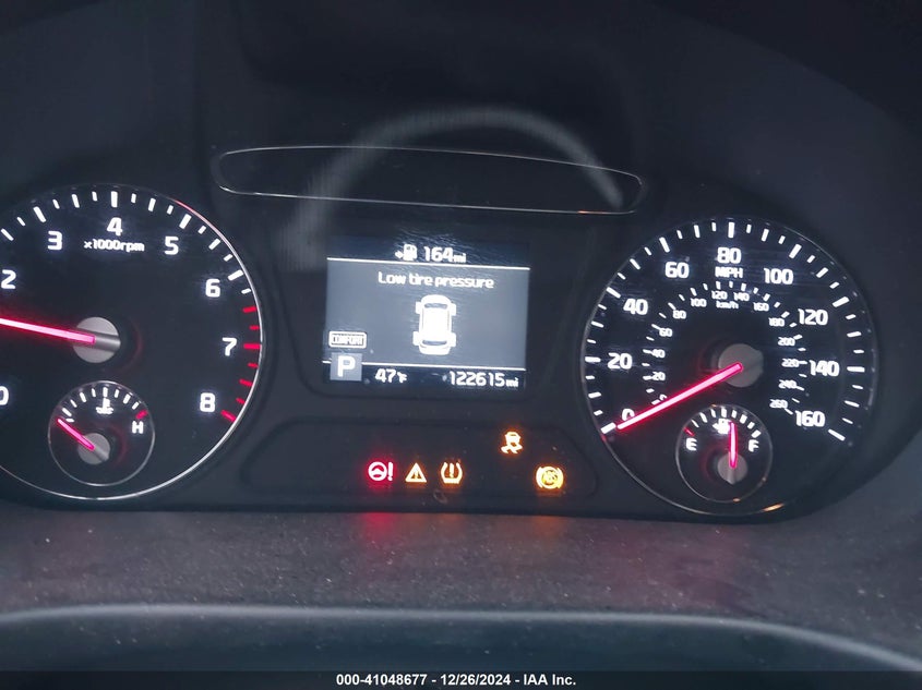 2019 KIA SORENTO VIN: 5XYPG4A54KG489222