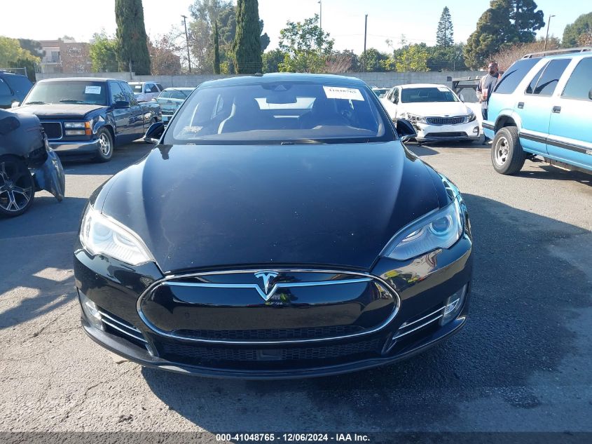 2015 Tesla Model S 70D/85D/P85D VIN: 5YJSA4H22FF094055 Lot: 41048765