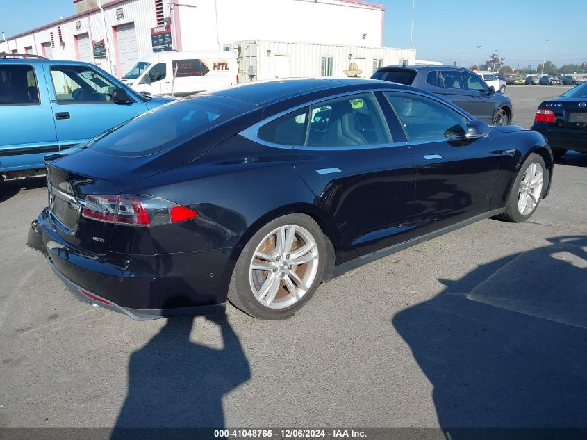 VIN 5YJSA4H22FF094055 2015 Tesla Model S, 70D/85D/P85D no.4