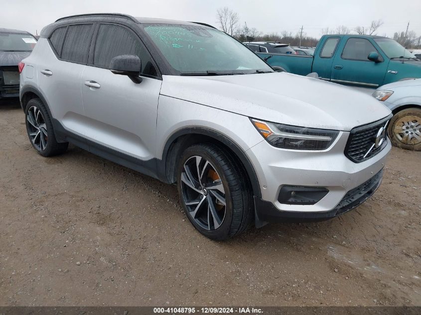 VIN YV4162UM8K2102615 2019 VOLVO XC40 no.1