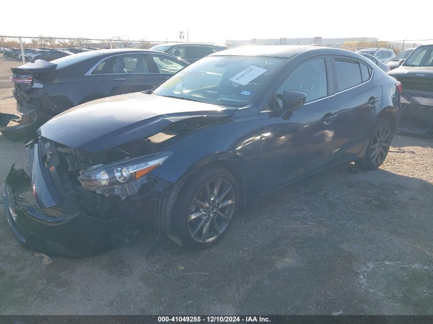 VIN 3MZBN1V39JM264302 2018 Mazda 3, Touring no.2