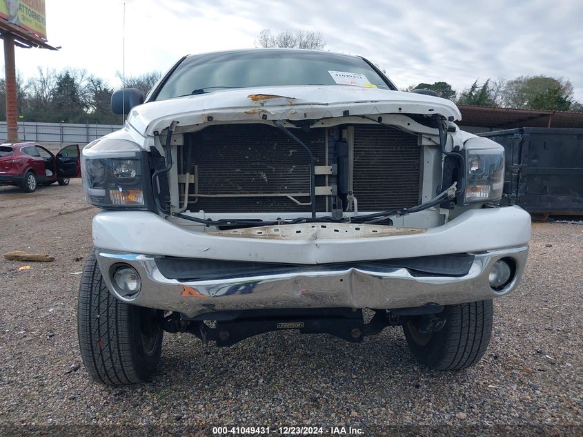 2007 Dodge Ram 1500 Slt/Trx4 Off Road/Sport VIN: 1D7HU18P27S229962 Lot: 41049431