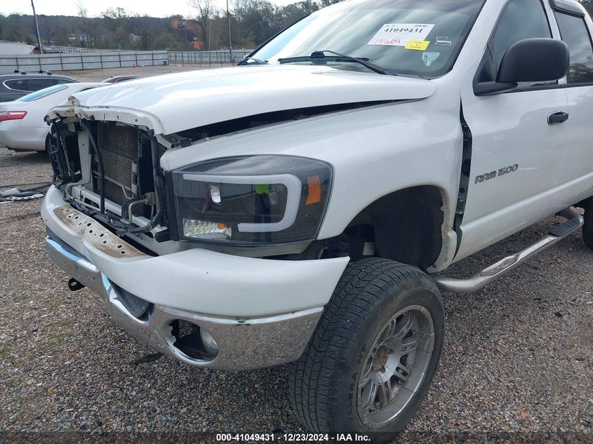 2007 Dodge Ram 1500 Slt/Trx4 Off Road/Sport VIN: 1D7HU18P27S229962 Lot: 41049431
