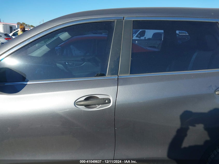 2017 NISSAN ROGUE S - 5N1AT2MT4HC882064