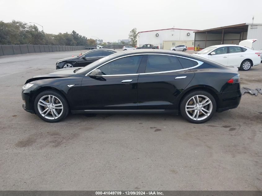 2015 Tesla Model S 70D/85D/P85D VIN: 5YJSA1S25FF088435 Lot: 41049709