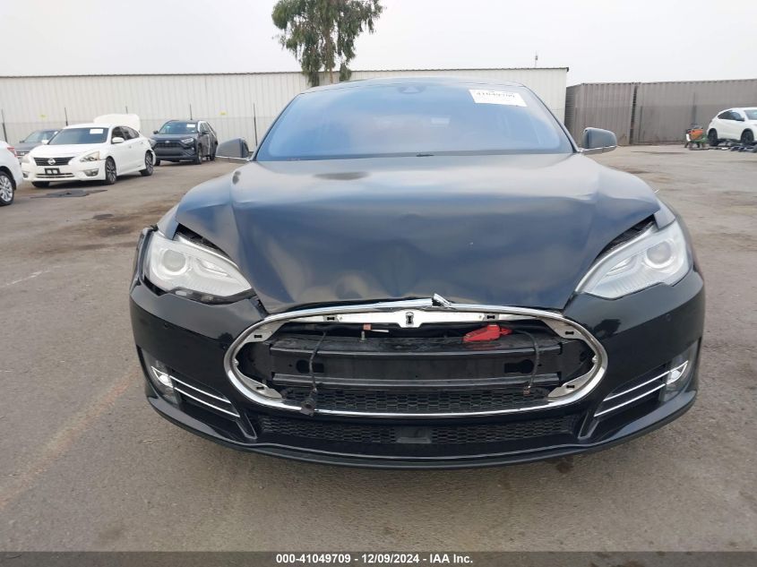 2015 Tesla Model S 70D/85D/P85D VIN: 5YJSA1S25FF088435 Lot: 41049709