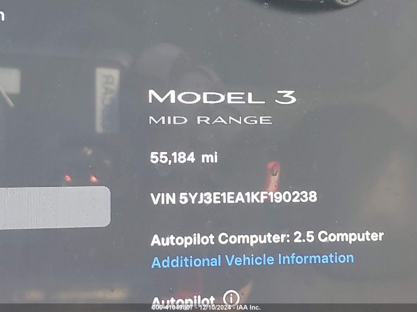 2019 Tesla Model 3 Long Range/Mid Range/Standard Range/Standard Range Plus VIN: 5YJ3E1EA1KF190238 Lot: 41049807