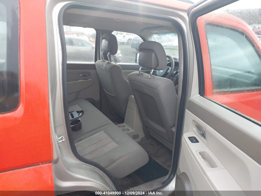 2010 JEEP LIBERTY VIN: 1J4PN2GK5AW179728