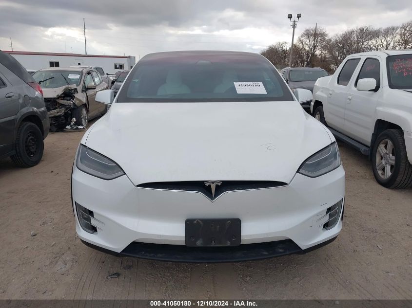 2019 Tesla Model X 100D/75D/Long Range/Standard Range VIN: 5YJXCDE25KF185027 Lot: 41050180