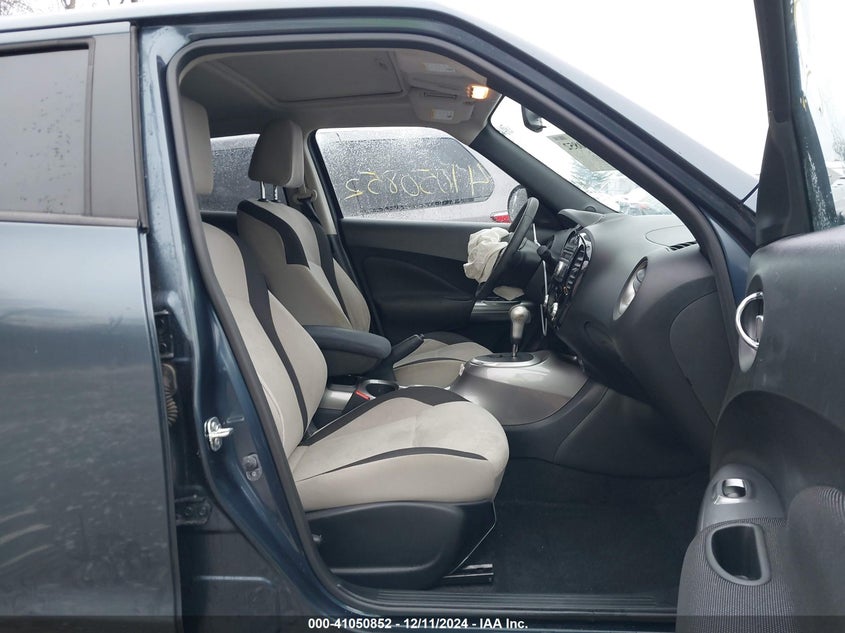 2014 NISSAN JUKE SV - JN8AF5MV2ET480901